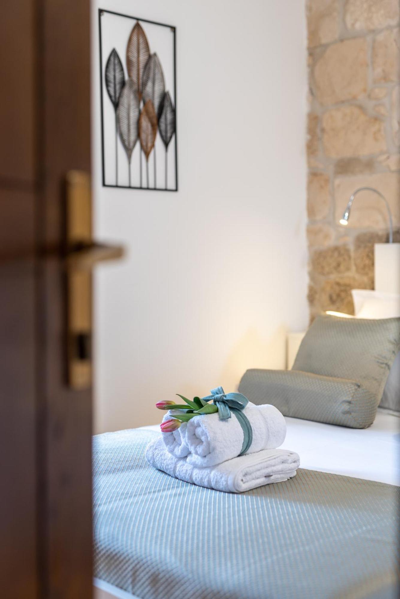 Manero Villa Trogir Buitenkant foto