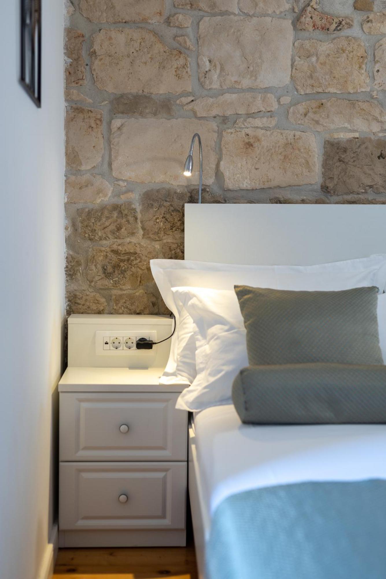 Manero Villa Trogir Buitenkant foto