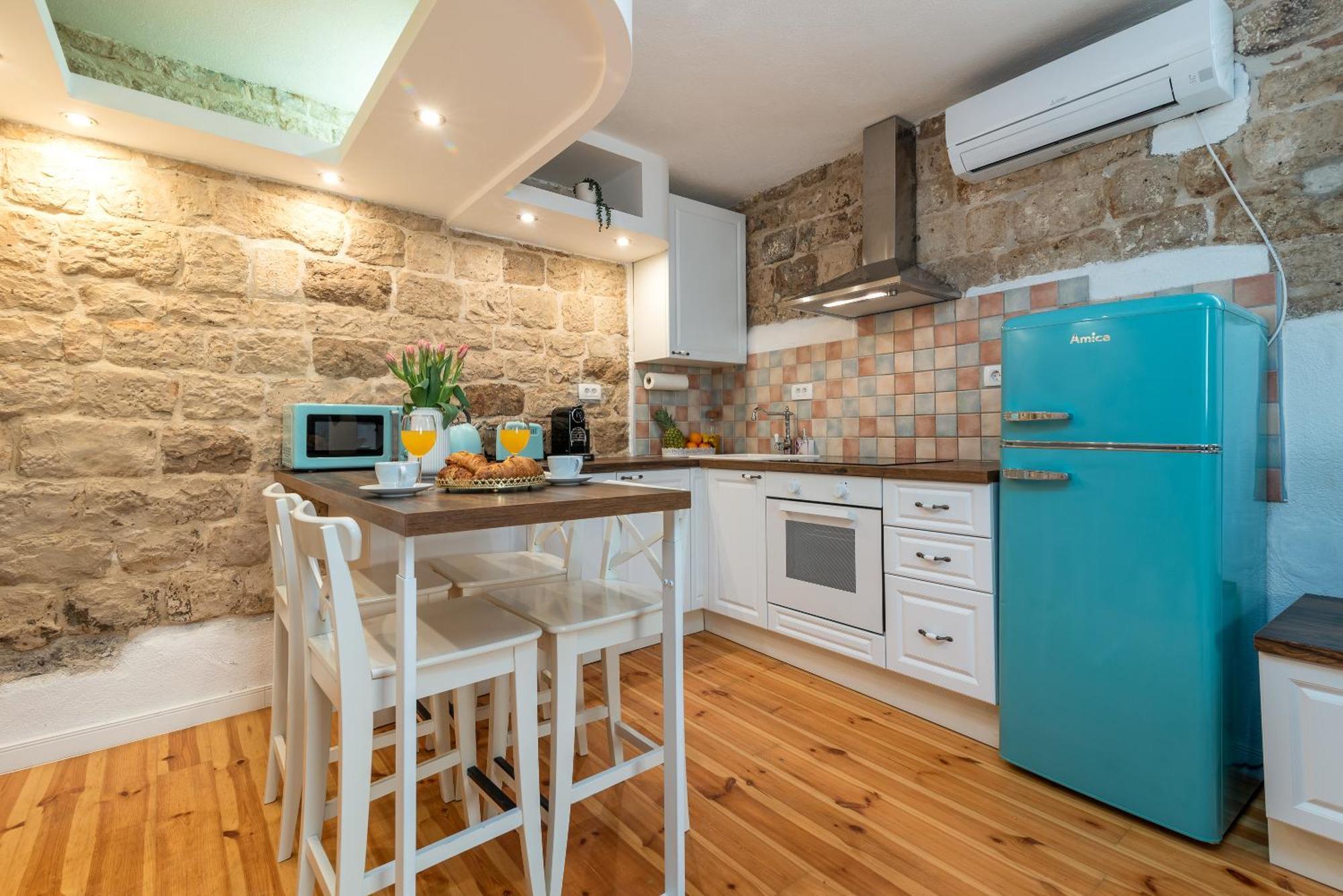 Manero Villa Trogir Buitenkant foto