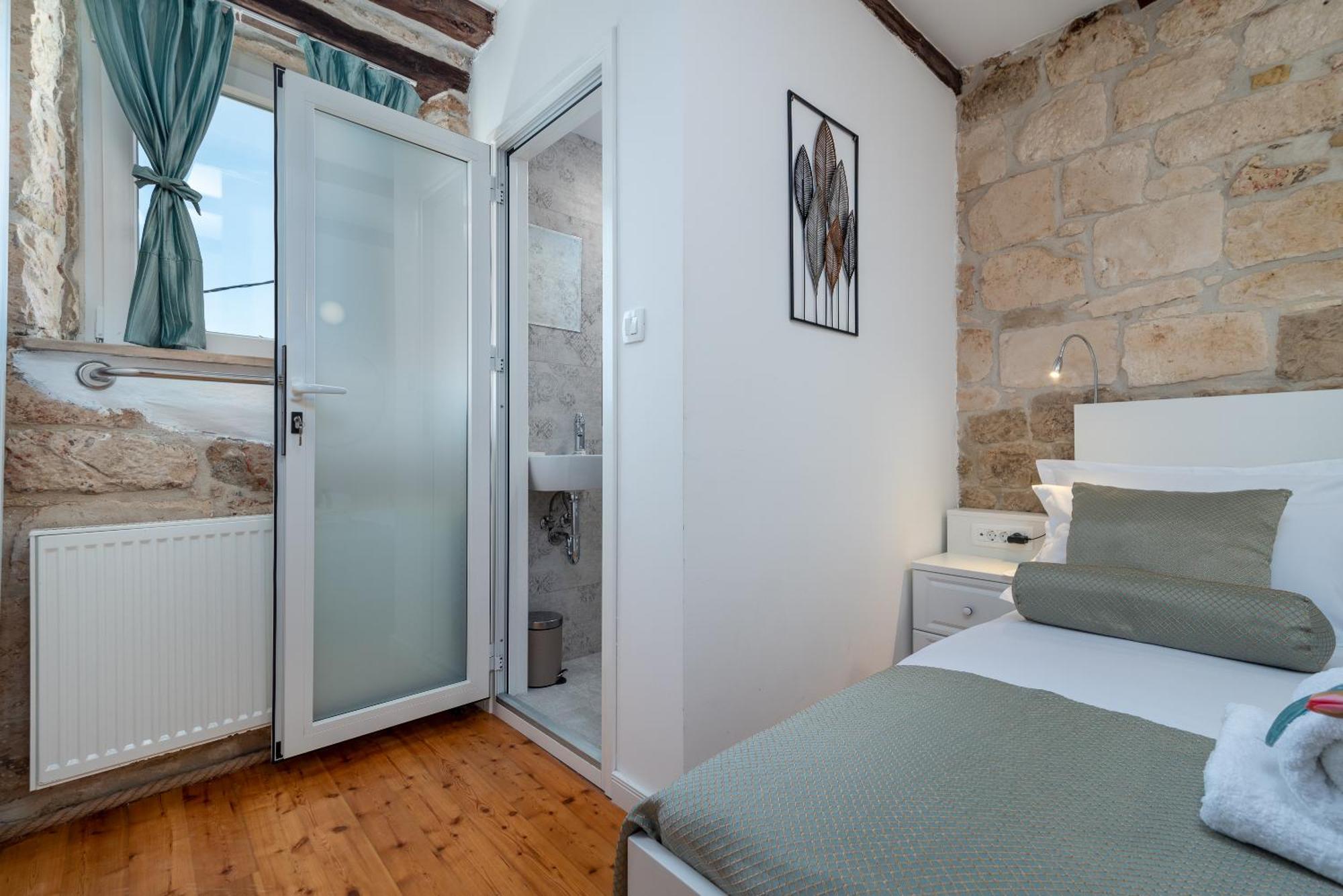 Manero Villa Trogir Buitenkant foto