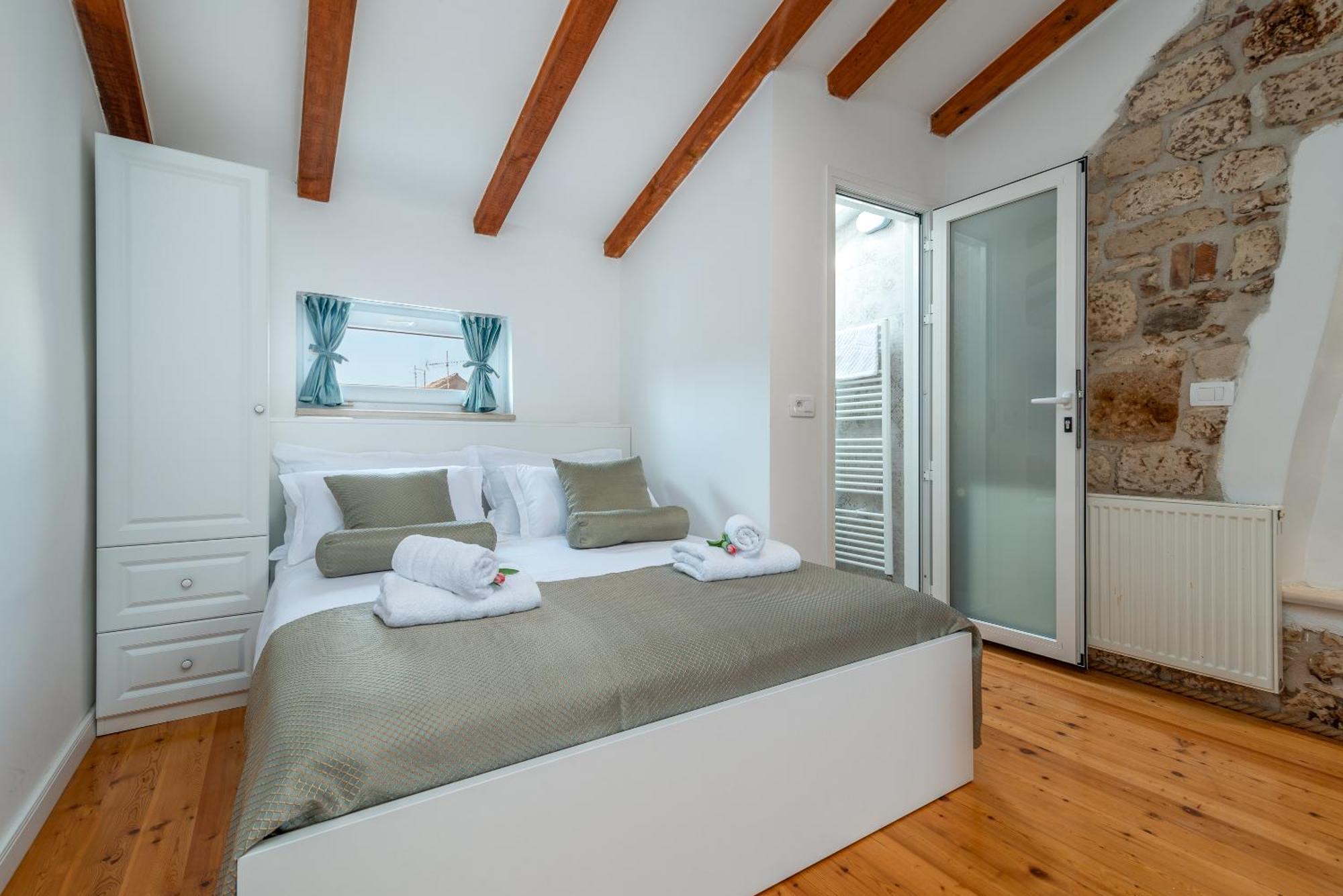 Manero Villa Trogir Buitenkant foto