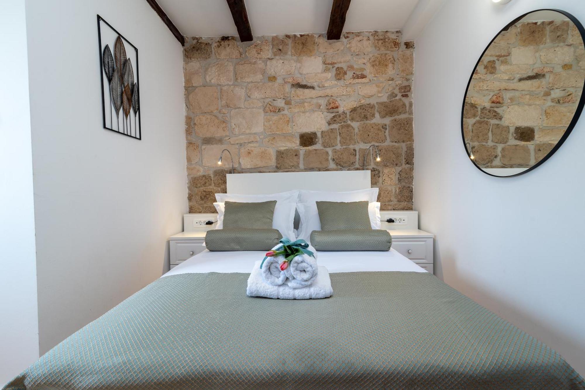 Manero Villa Trogir Buitenkant foto