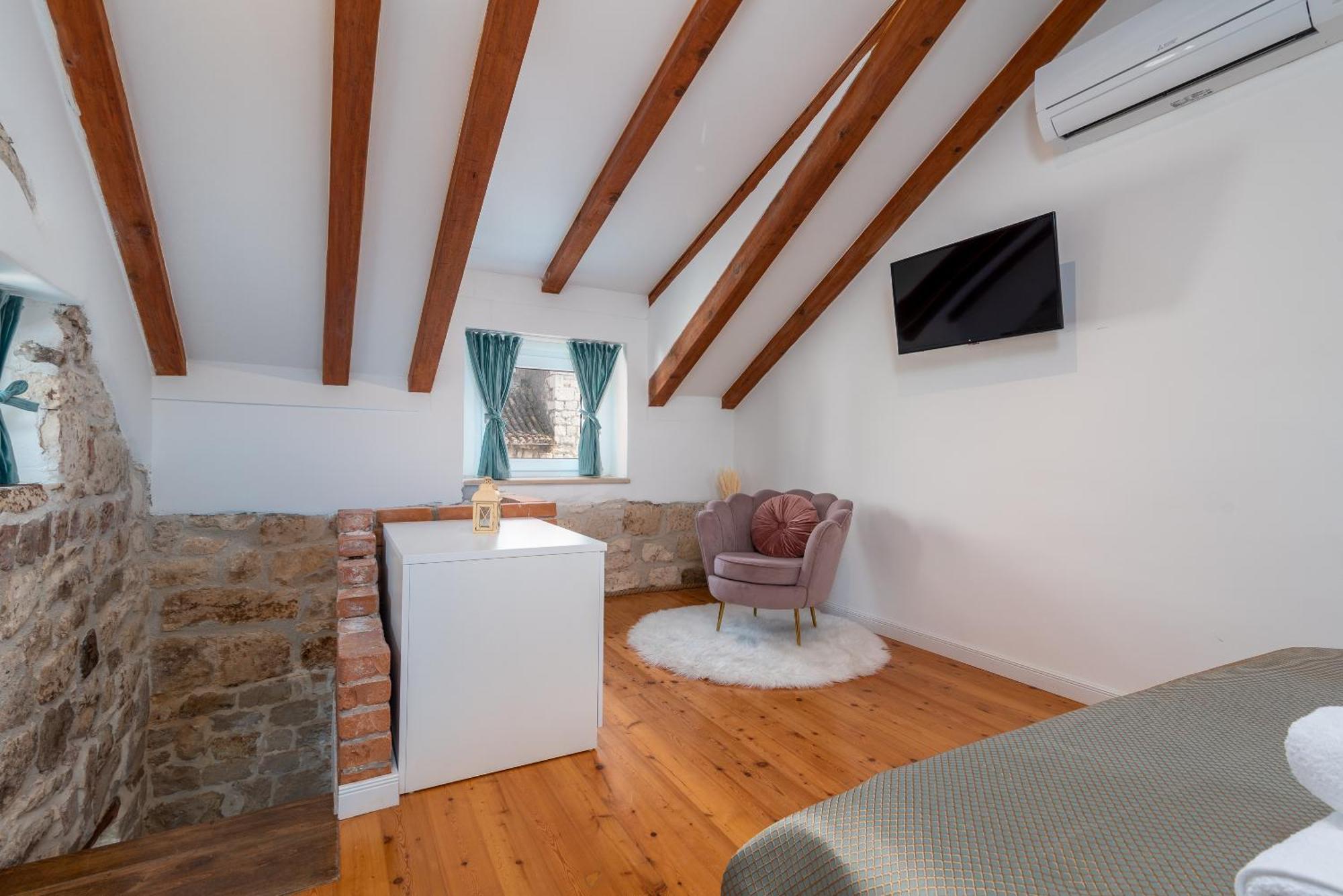 Manero Villa Trogir Buitenkant foto
